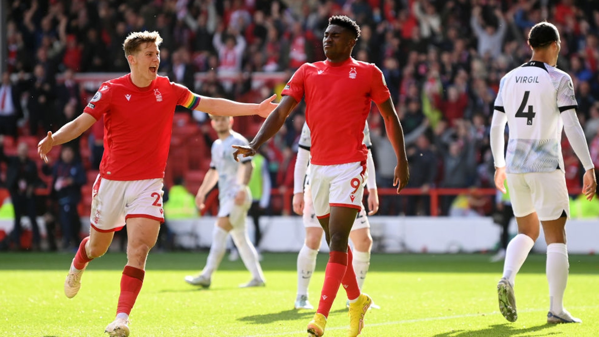 等多角度分 等多角度分